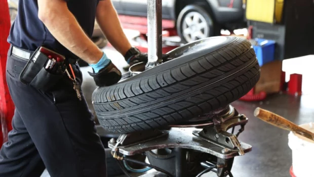 auto-tyre-replace